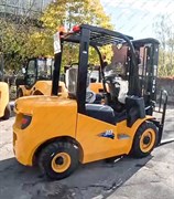 Вилочный дизельный автопогрузчик CHL 3,0 тонн с китайским двигателем 30198