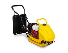 Виброплита 85 кг, 13кН (Honda) бак, коврик, колесный комплект TOR T-80 1015794