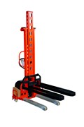 Штабелер самоподъемный 0,5 т 1,5 м TOR CDD05Z с электроподъемом 1023077