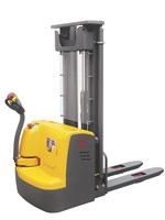 Штабелер самоходный 1,5 т 5,0 м XILIN CDDR15-III Li-ion 24/150 В/Ач (сопровождаемый) 1010967