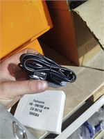 Зарядное устройство HB-090100 для тележек CW 9V/1A (Charger) горизонтальное 1049384