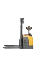 Штабелер самоходный 2,0 т 4,5 м XILIN CDDK20 24/300 В/Ач ЭУР, контроль скорости, выдвижные опоры (с платформой) 1051962